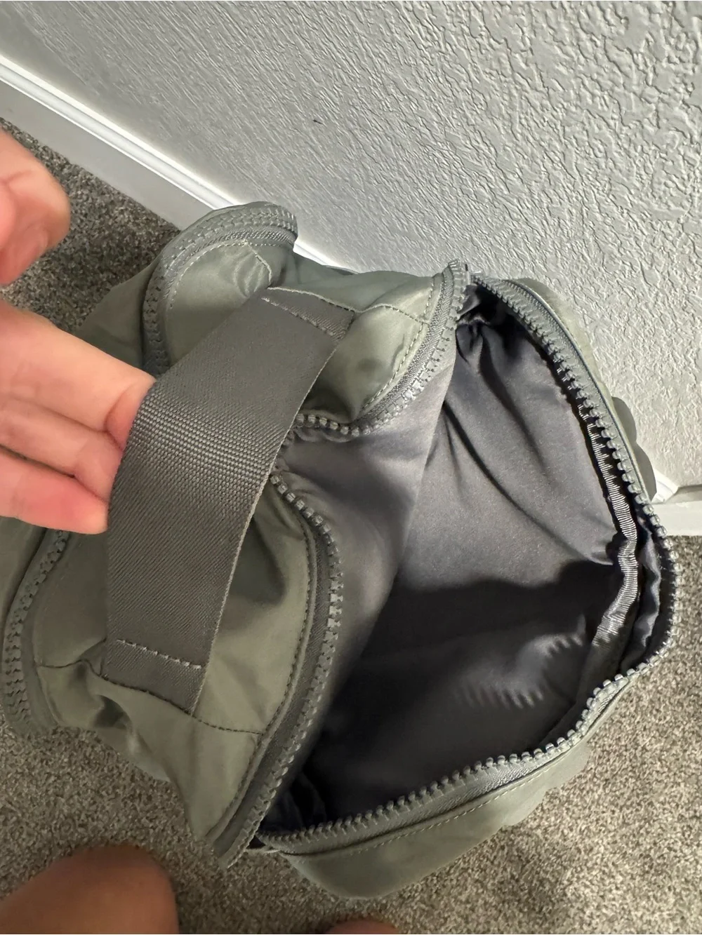 Lululemon Everyday Backpack 2.0 23L Sage / Forest Green